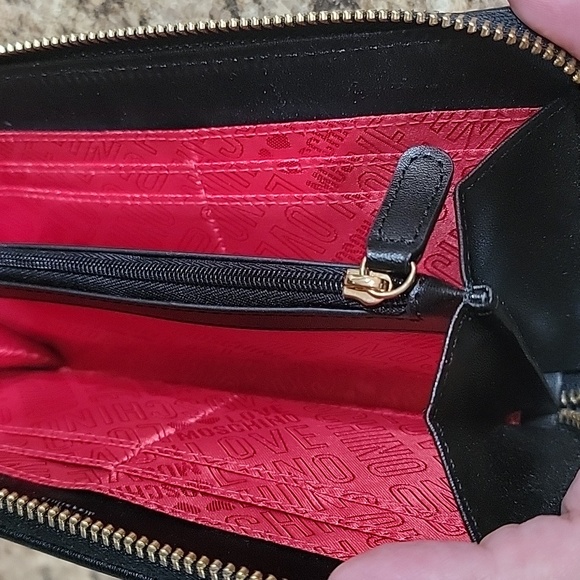 Moschino Love Graphic Black Long Wallet - Picture 12 of 17